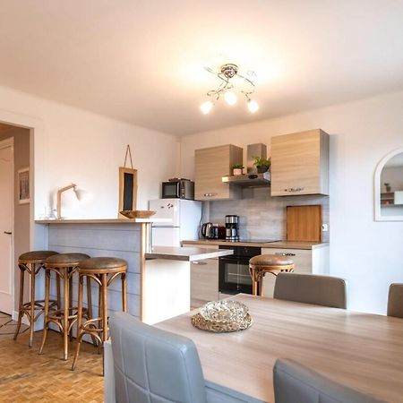 דירות אנסי Petit Port Furnished Flat מראה חיצוני תמונה
