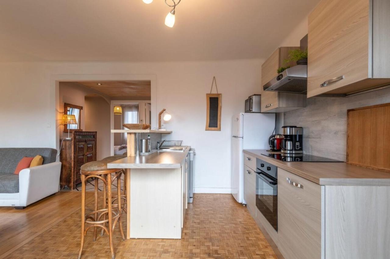 דירות אנסי Petit Port Furnished Flat מראה חיצוני תמונה